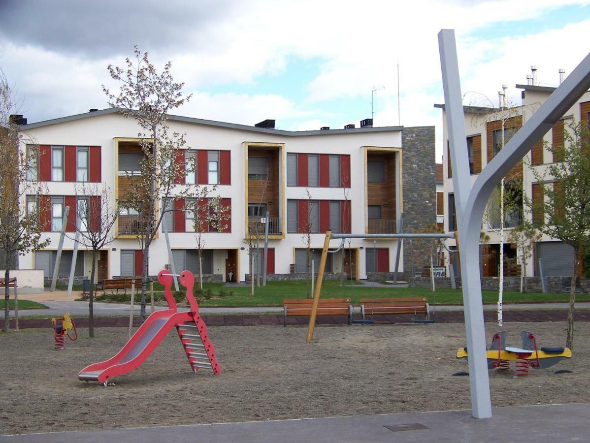 Duplex 3 Dormitorios Sabiñánigo Kültér fotó